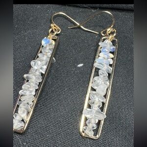 Sparkling quartz/Goldtone bar earrings.Modern design meets natural beauty . .